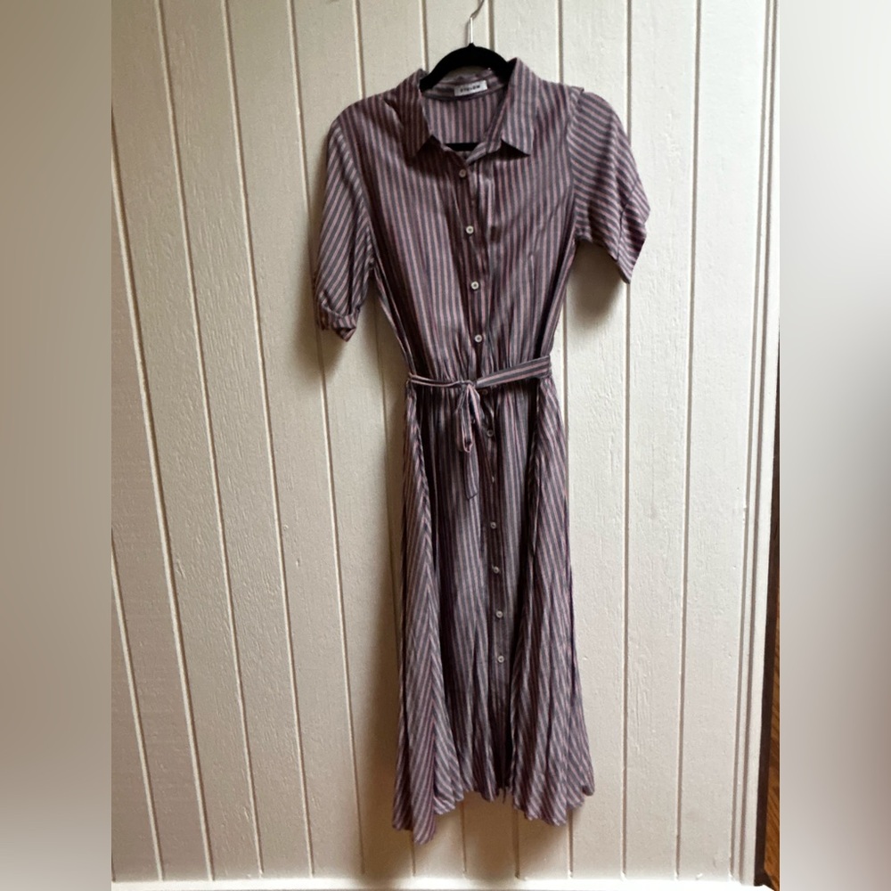 Stelen Blue/Red Striped Button-Down Midi Dress
